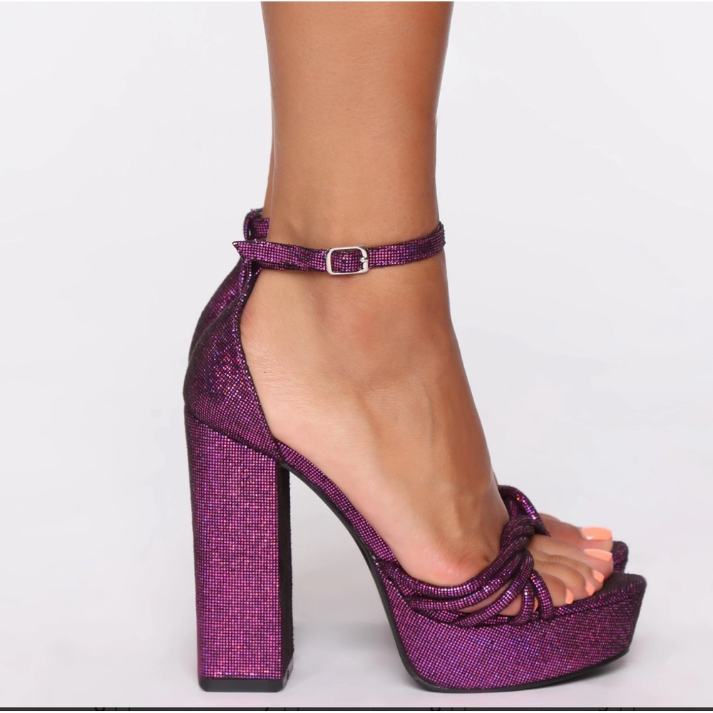 High heels - Picture 3 of 6